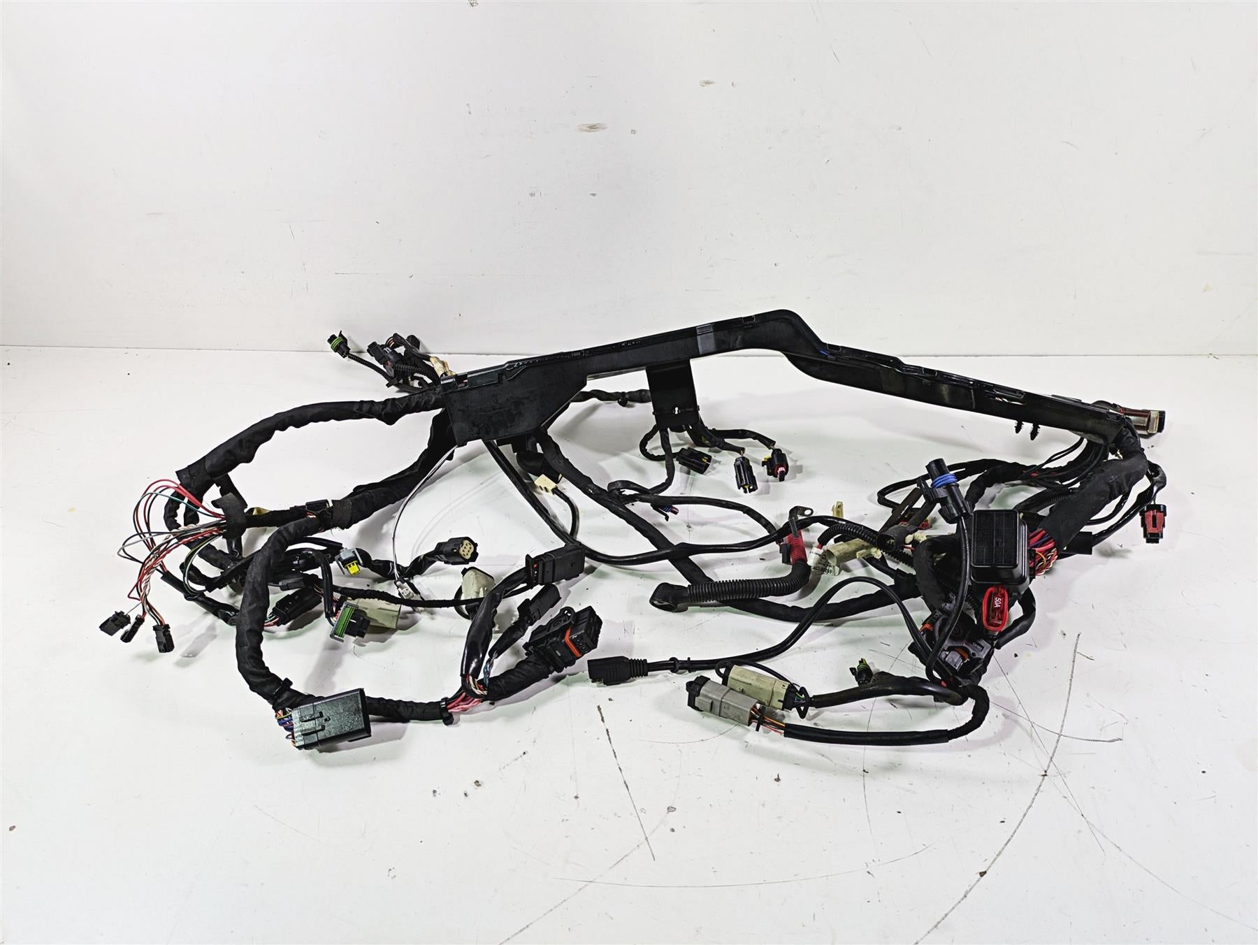 2016 Harley Touring FLTRX Road Glide Main Wiring Harness Loom 69201322A {{ shop.shopifyCountryName }} - Mototech271