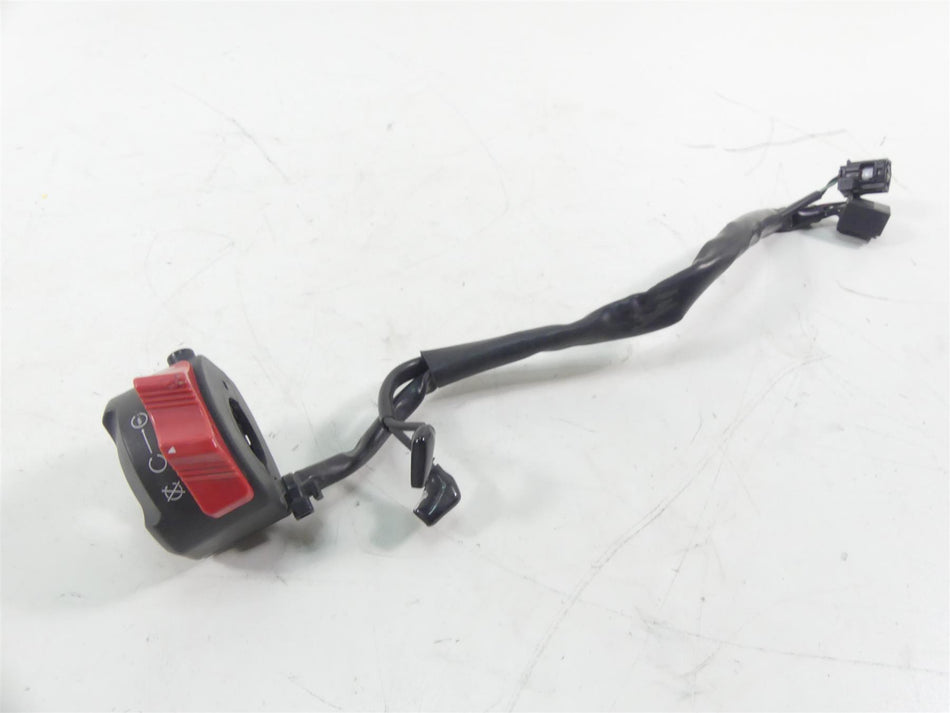 2015 Yamaha MT09 FZ09 Right Hand Start Kill Control Switch 1RC-83963-00-00 {{ shop.shopifyCountryName }} - Mototech271
