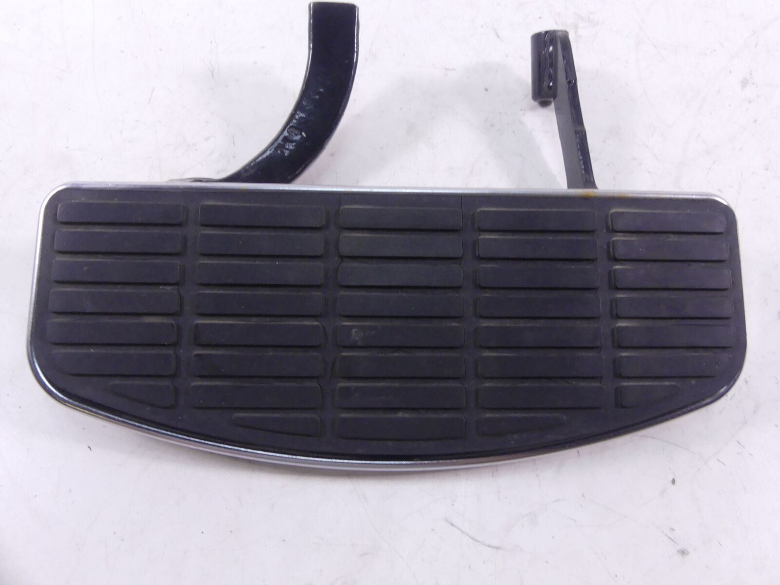2000 Harley Touring FLHTCI Electra Glide Right Rider Floorboard + Brake 50621-79 {{ shop.shopifyCountryName }} - Mototech271