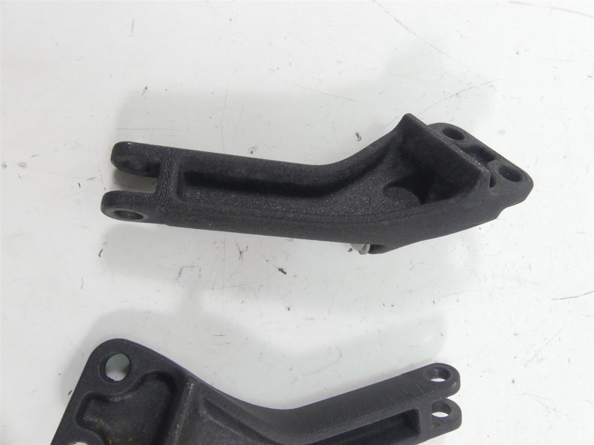 2010 Harley FXDWG Dyna Wide Glide Rear Passenger Footpeg Mounts 49230-06 {{ shop.shopifyCountryName }} - Mototech271