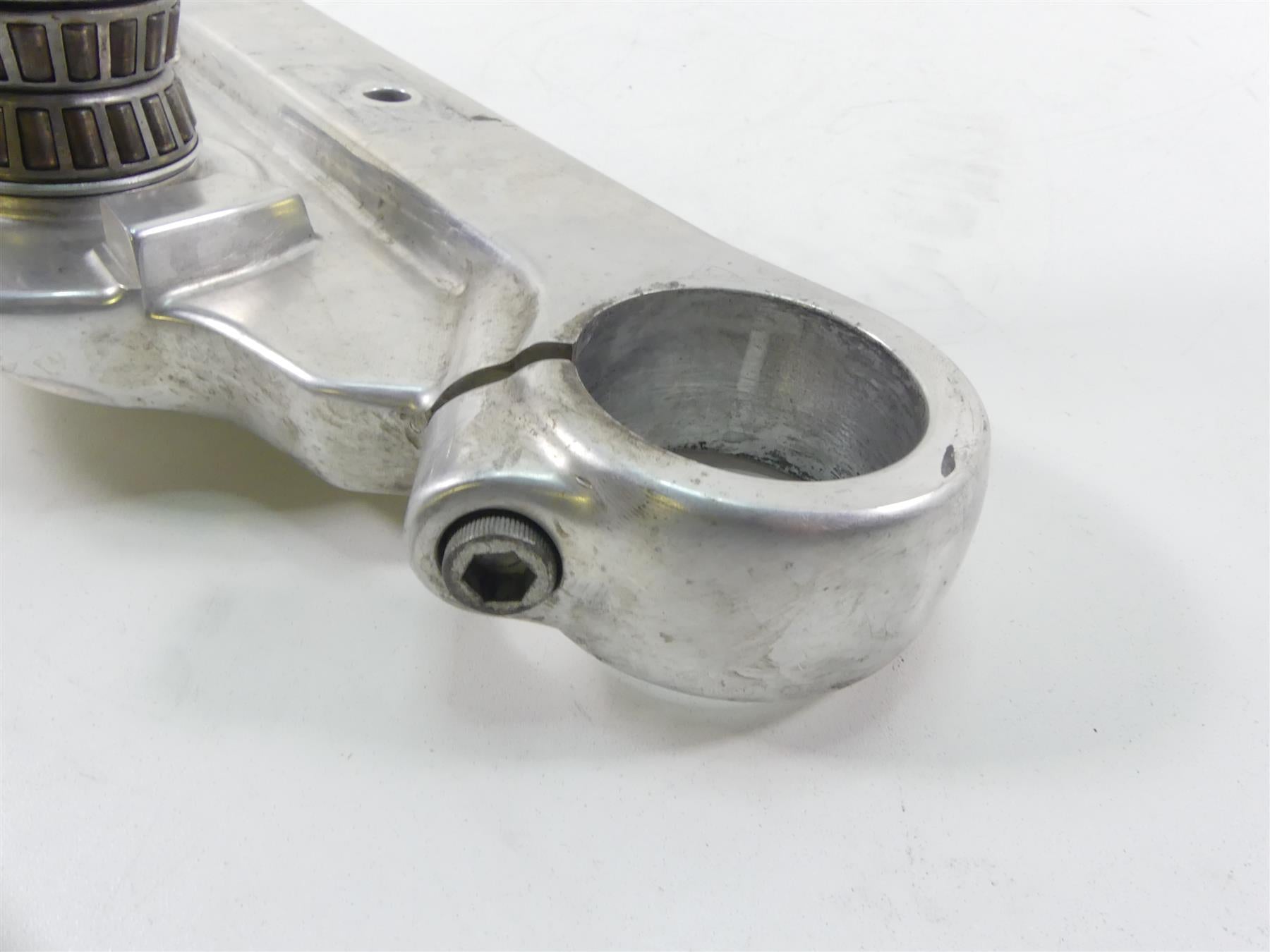 2013 Harley FXDWG Dyna Wide Glide Lower Triple Tree Steering Clamp 49mm 46386-08 {{ shop.shopifyCountryName }} - Mototech271