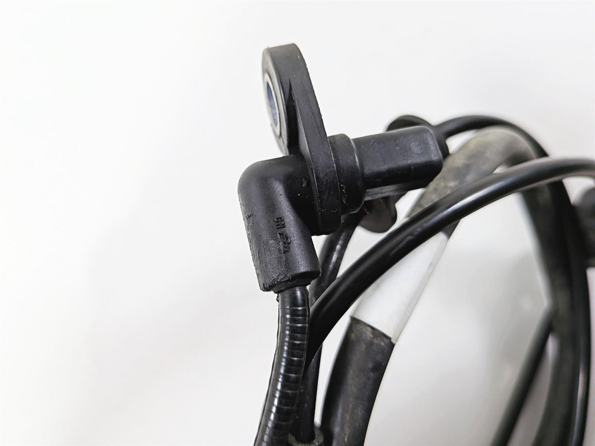 2012 Yamaha XT1200 Super Tenere Front Abs Brake Wheel Speed Sensor 23P-85970-00 {{ shop.shopifyCountryName }} - Mototech271