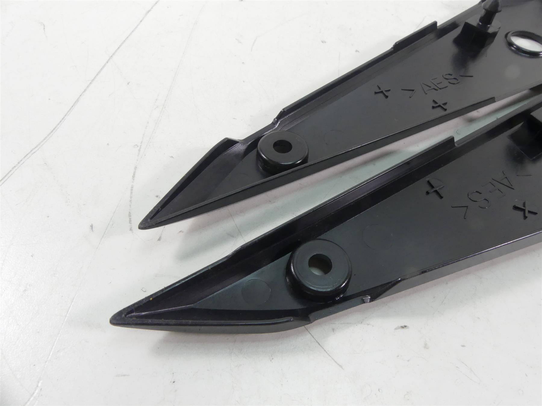2007 Yamaha FZ1 Fazer Side Infill Fairing Cover Set 2D1-21711-00-00 2D1-21721-00 {{ shop.shopifyCountryName }} - Mototech271