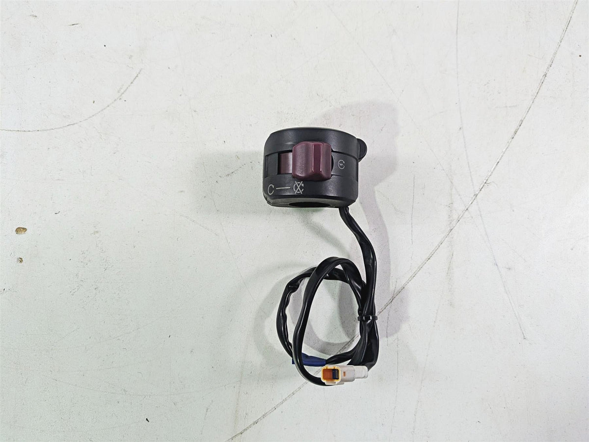 2015 Ducati Hypermotard 821 SP Right Hand Stat Stop Control Switch 65010121E {{ shop.shopifyCountryName }} - Mototech271