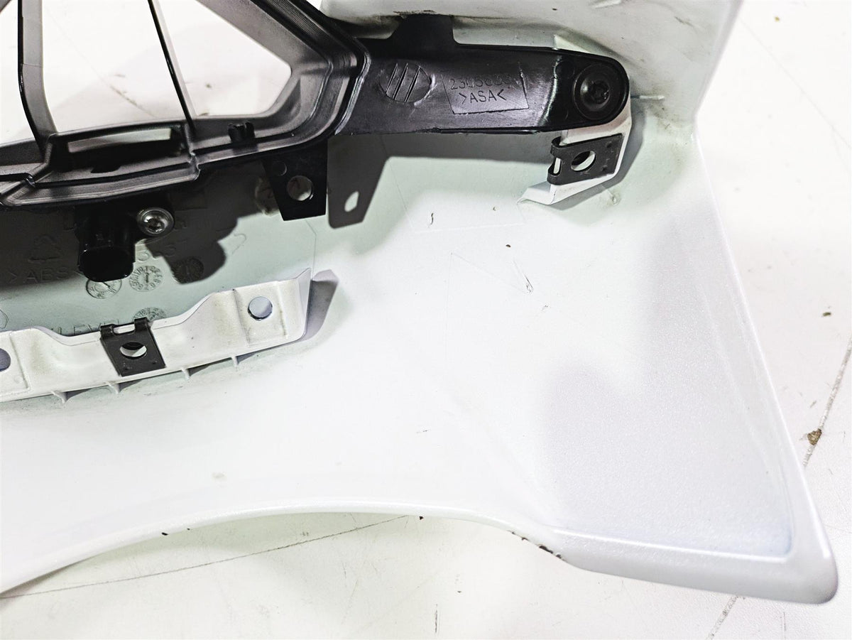 2019 Triumph Speed Triple RS 1050 Front Upper Flyscreen Fly Screen T230363 {{ shop.shopifyCountryName }} - Mototech271