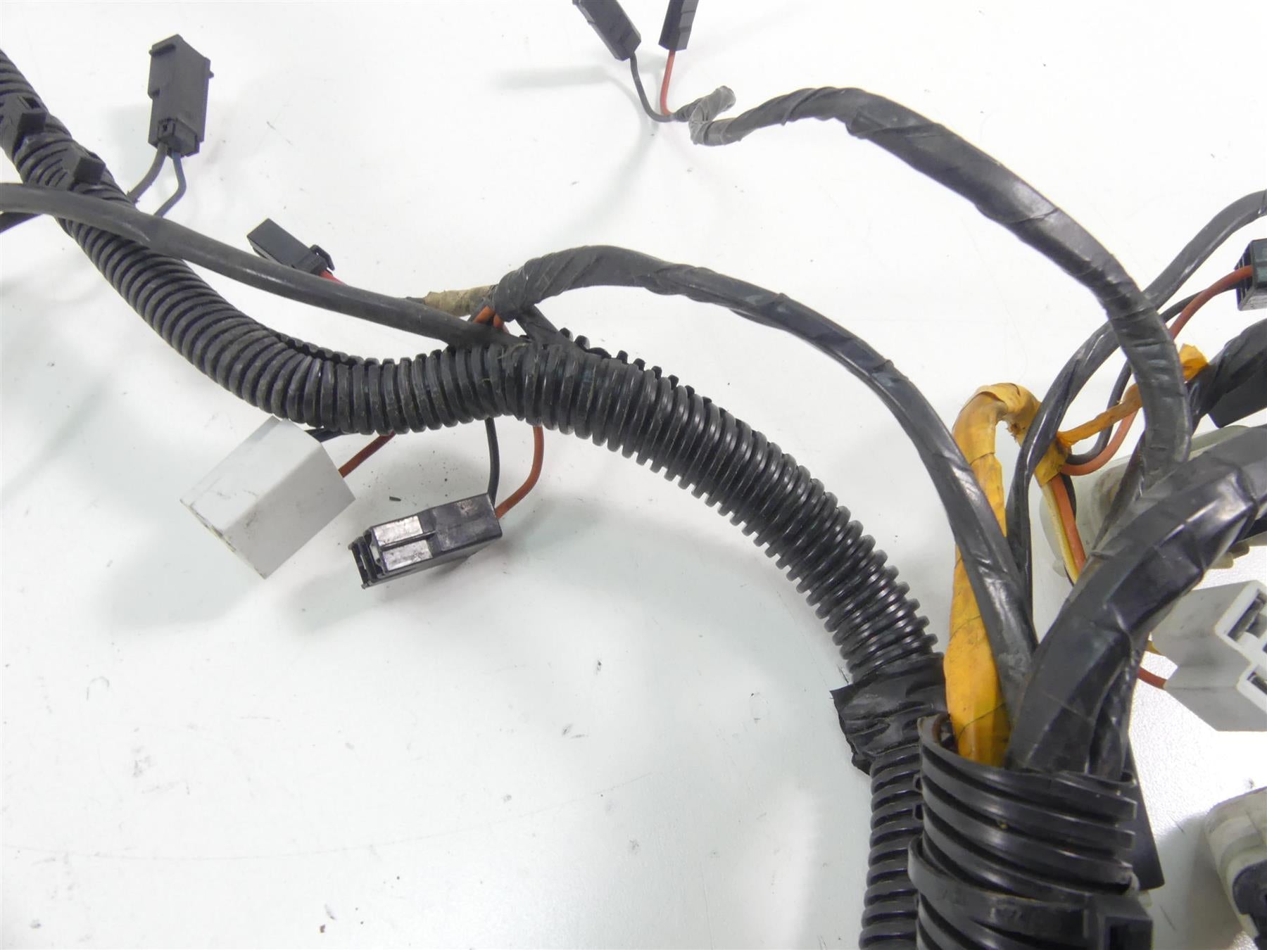 2013 Harley Touring FLHTK Electra Glide Front Wiring Harness - Read 70232-10 {{ shop.shopifyCountryName }} - Mototech271