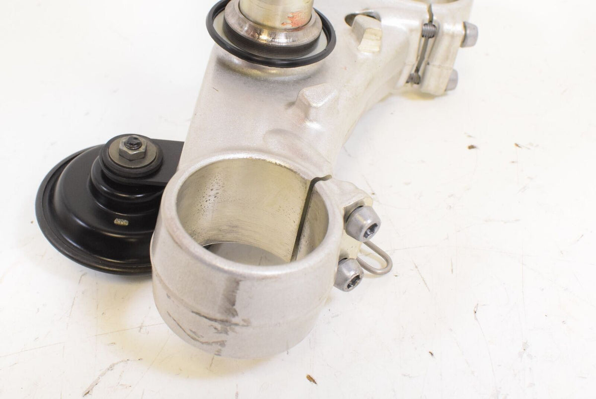 2012 Triumph Daytona 675 41mm Lower Triple Tree Steering Yoke T2044130 {{ shop.shopifyCountryName }} - Mototech271