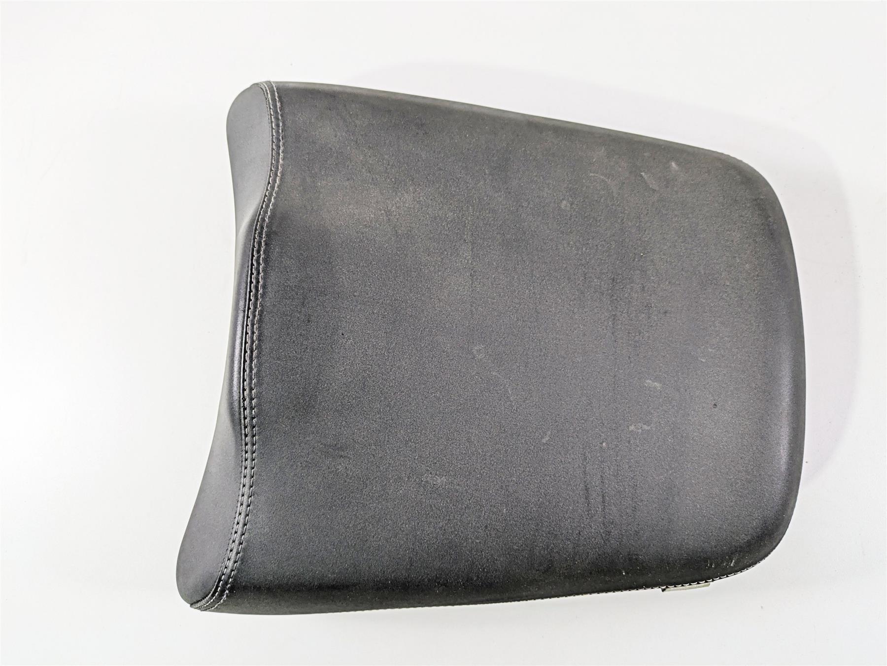 2015 Triumph Tiger Explorer XC Heated Rear Passenger Seat Saddle T2306034 {{ shop.shopifyCountryName }} - Mototech271