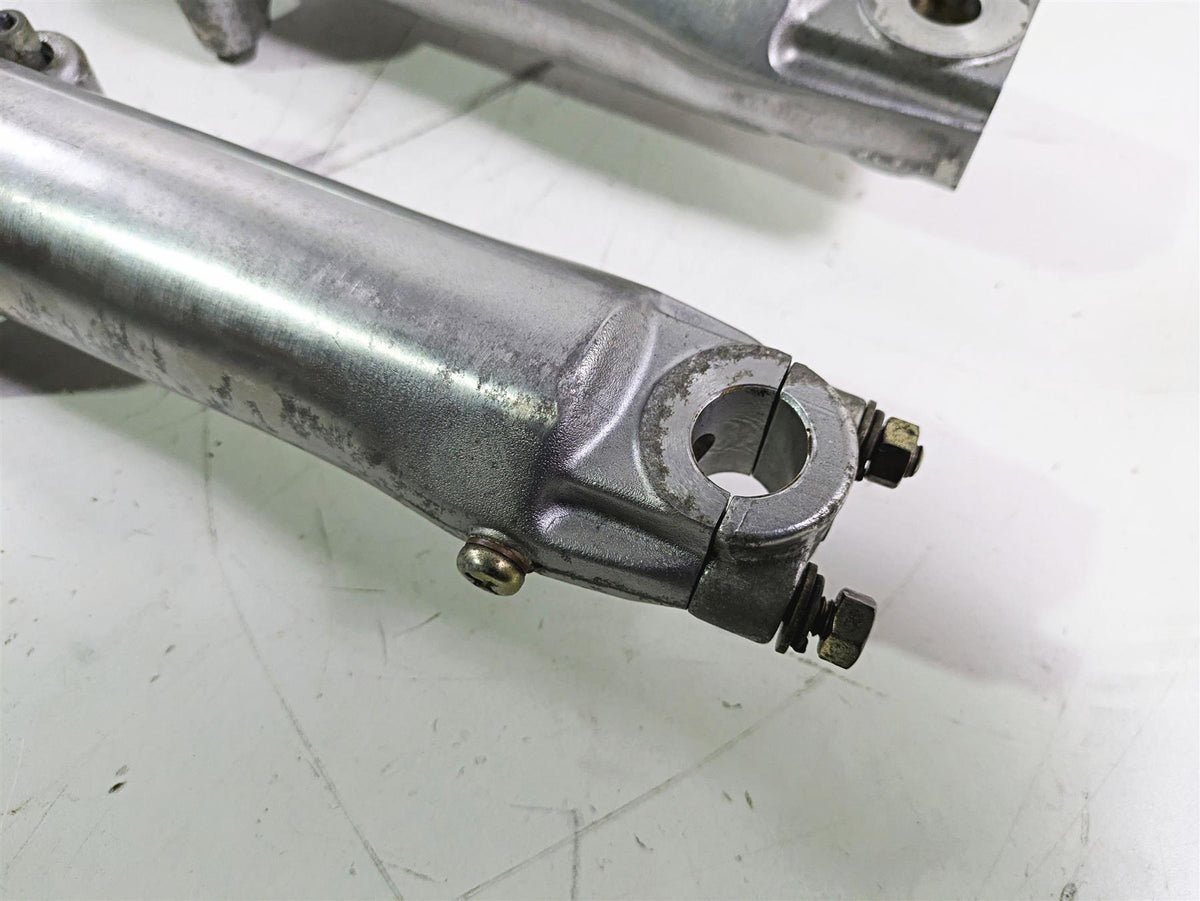 1992 Harley FLSTC Softail Heritage Straight Front Fork Legs 45915-86 45916-86 {{ shop.shopifyCountryName }} - Mototech271