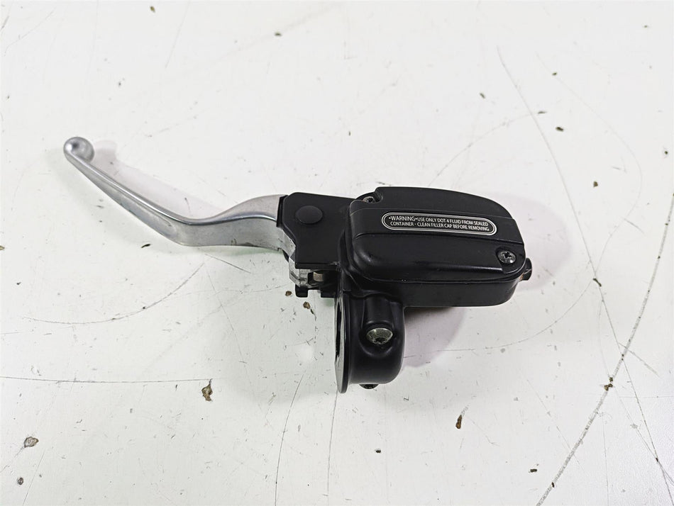 2012 Harley VRSCF Muscle V Rod Clutch Master Cylinder 11/16" 38744-09B {{ shop.shopifyCountryName }} - Mototech271