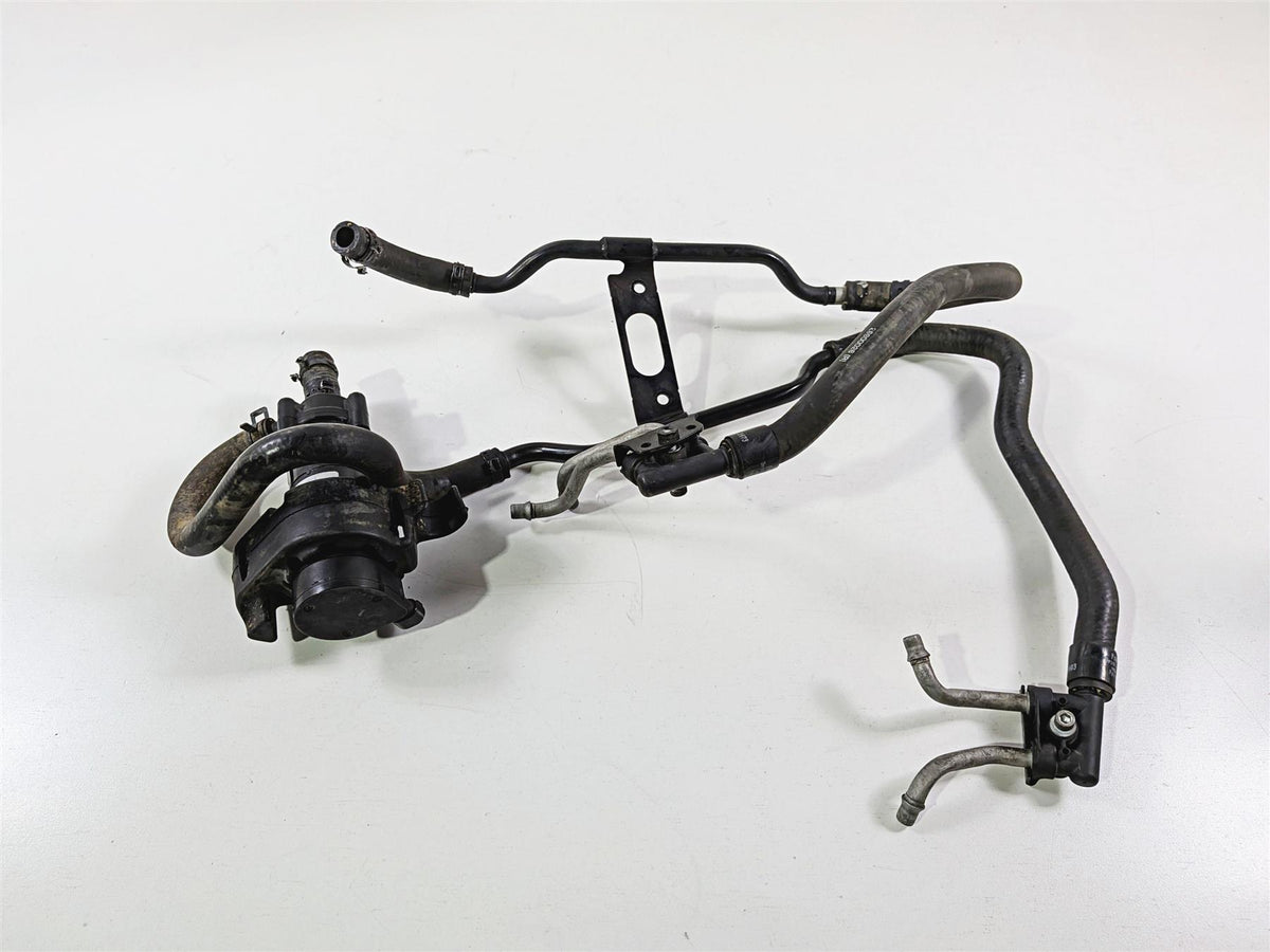 2014 Harley Touring FLHTK Electra Glide Water Pump + Mount & Lines 26800107-Mototech271