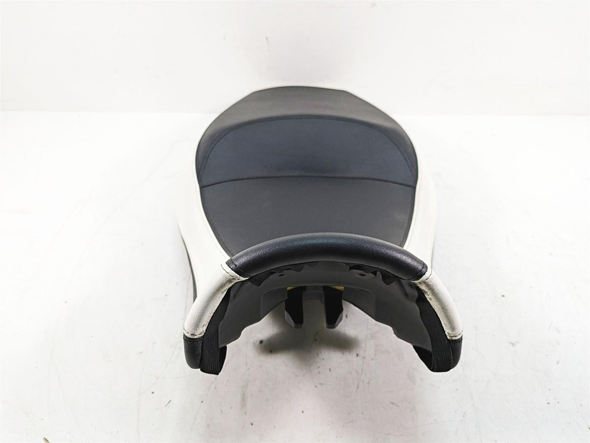 2014 Moto Guzzi California 1400 T Duo Rider Driver Seat Saddle - No Tears 887493 {{ shop.shopifyCountryName }} - Mototech271