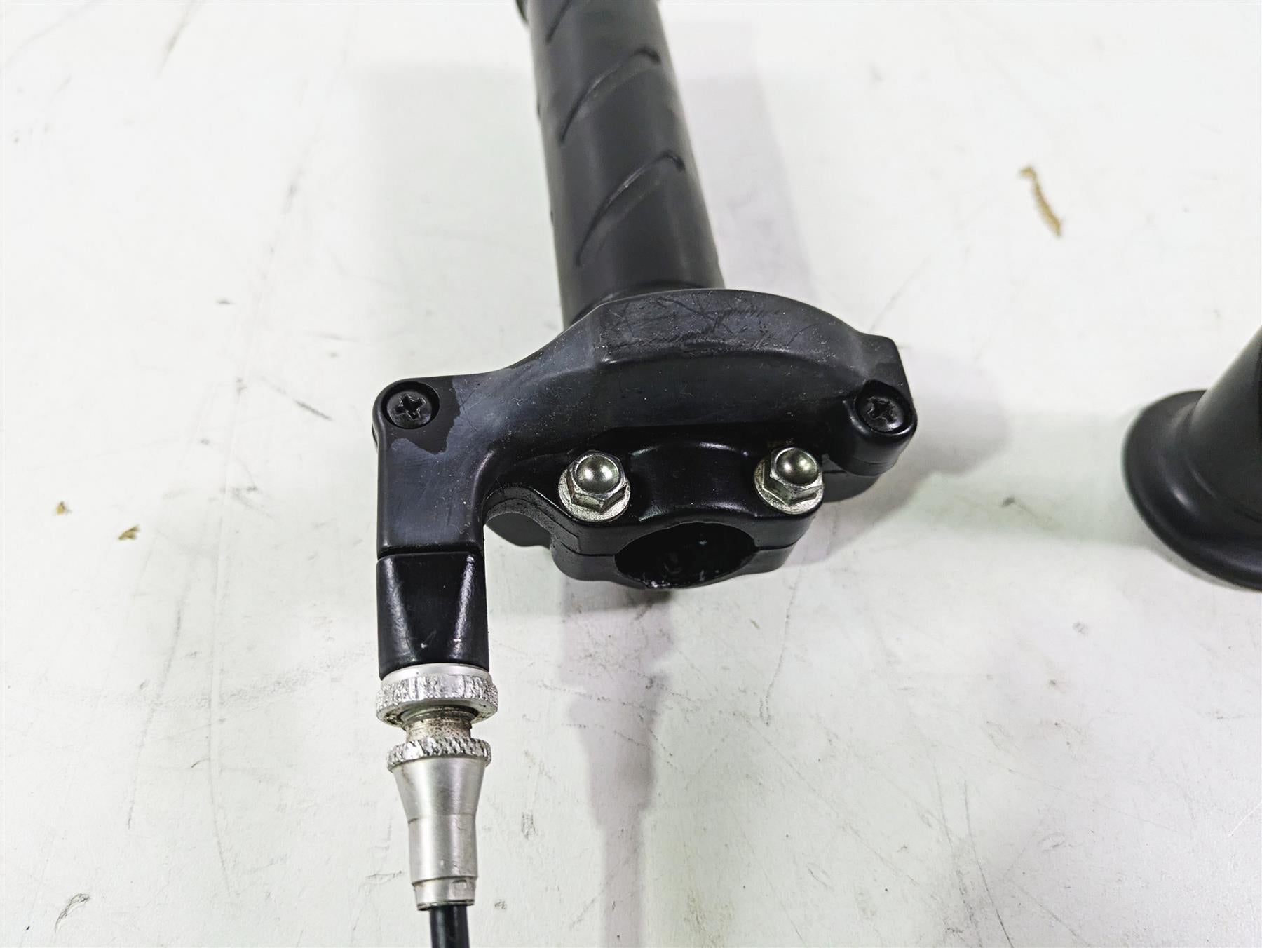 2009 Ducati Monster 1100 S Throttle Grip Handle Cable Set 65420032A {{ shop.shopifyCountryName }} - Mototech271