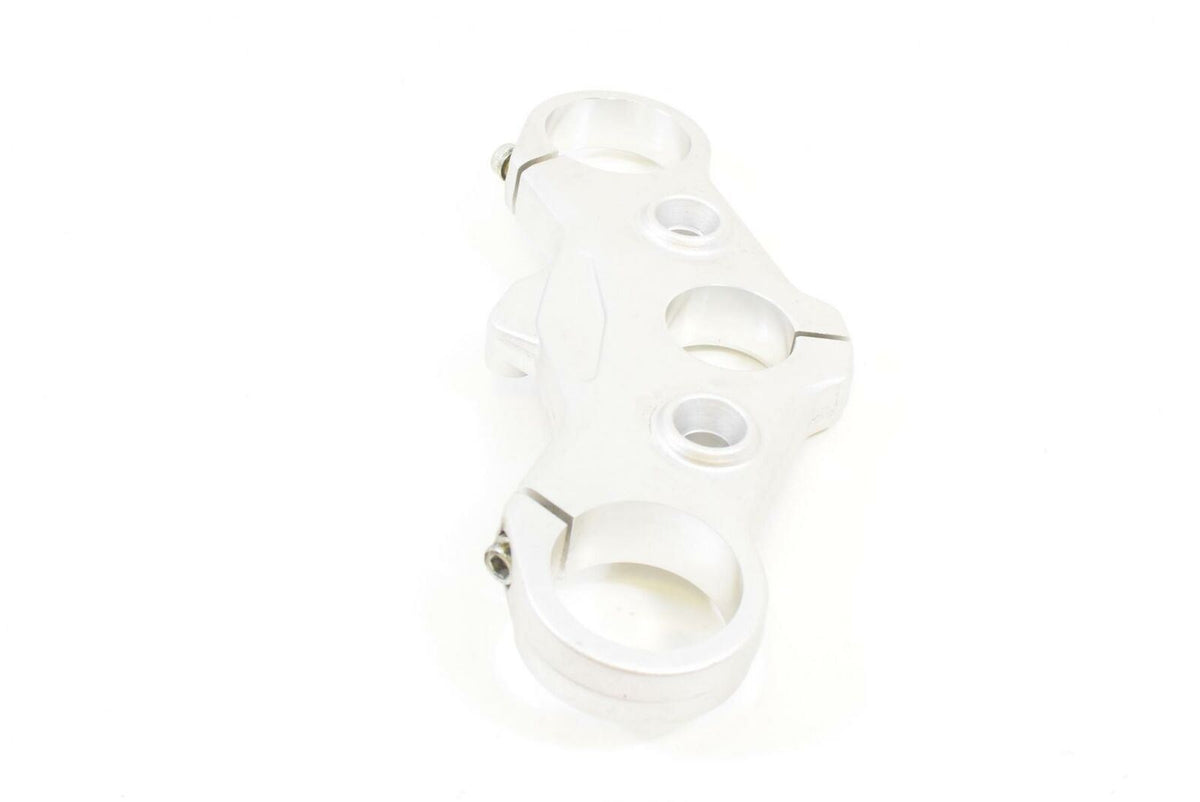 2015 MV Agusta B3 Brutale 675 Upper Triple Tree Steering Clamp 8000B6245 {{ shop.shopifyCountryName }} - Mototech271