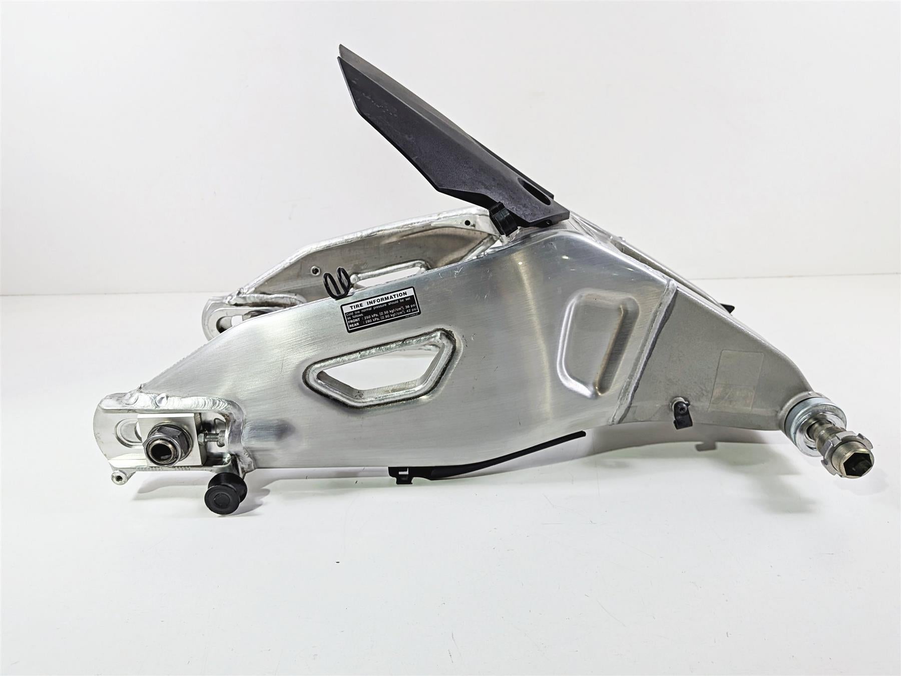 2022 Yamaha YZF R1 R1M RN65 Brushed Rear Swing Arm Swingarm B4S-22110-00-00-Mototech271