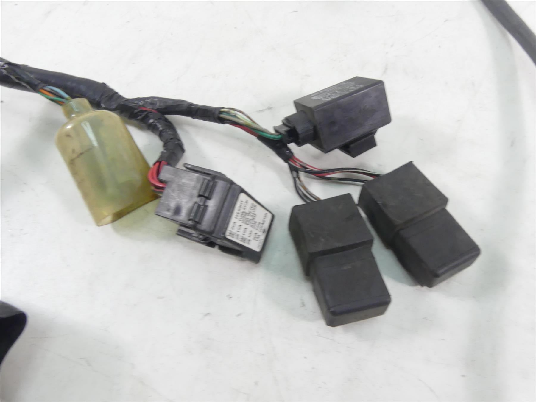 2003 Honda VTX1800R Main Wiring Harness Loom - No Cuts 32100-MCV-670 {{ shop.shopifyCountryName }} - Mototech271