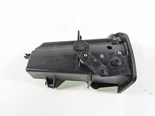 2020 Harley Touring FLHT Electra Glide Front Fairing Media Compartment 76000944 | Mototech271