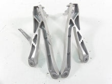 Load image into Gallery viewer, 2021 Honda CBR600RR Rear Passenger Pillion Footpeg Foot Peg Set 50750-MFJ-D00 | Mototech271
