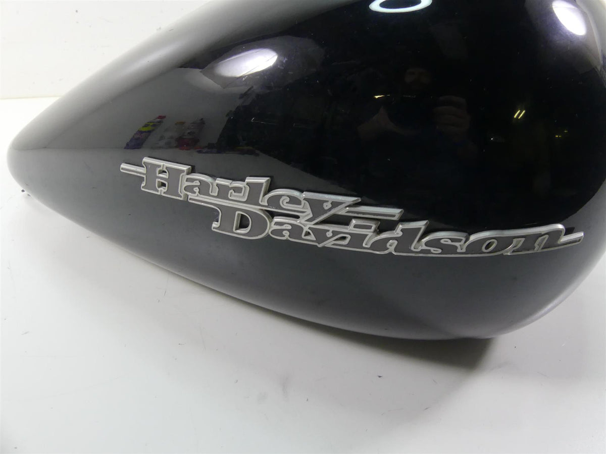 2013 Harley Touring FLHX Street Glide Fuel Gas Petrol Tank - No Dents 61356-08 {{ shop.shopifyCountryName }} - Mototech271