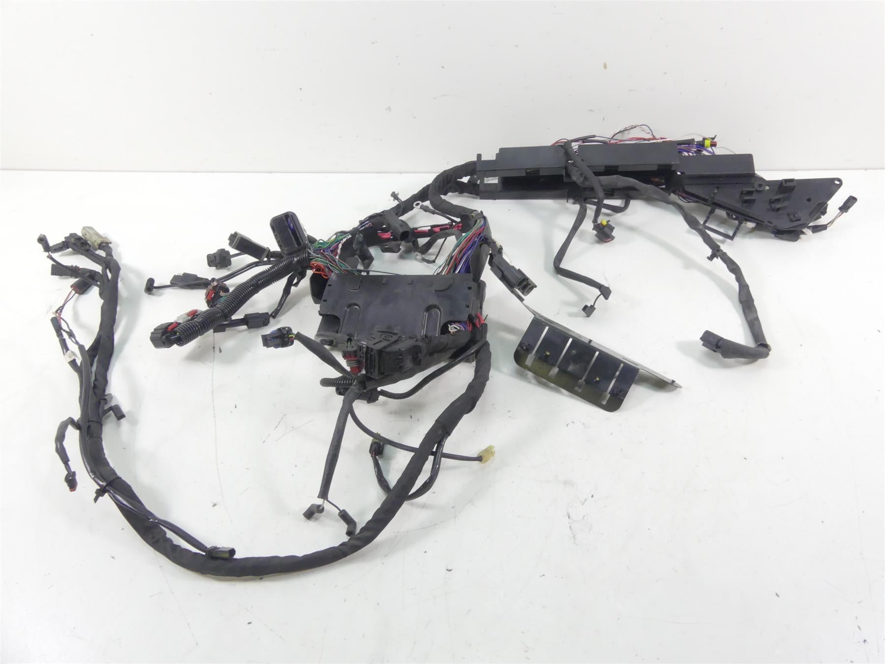 2017 Harley FLS Softail Slim Main Wiring Harness Loom Non Abs - No Cuts 69201434 | Mototech271