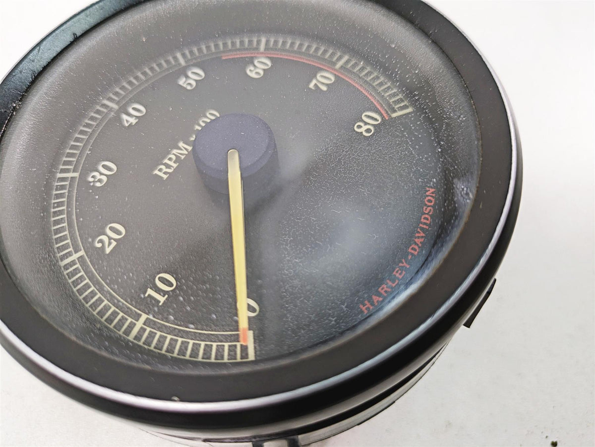 2005 Harley Touring FLHTCUI Electra Glide Tachometer Tacho Gauge -Read 67348-04A {{ shop.shopifyCountryName }} - Mototech271
