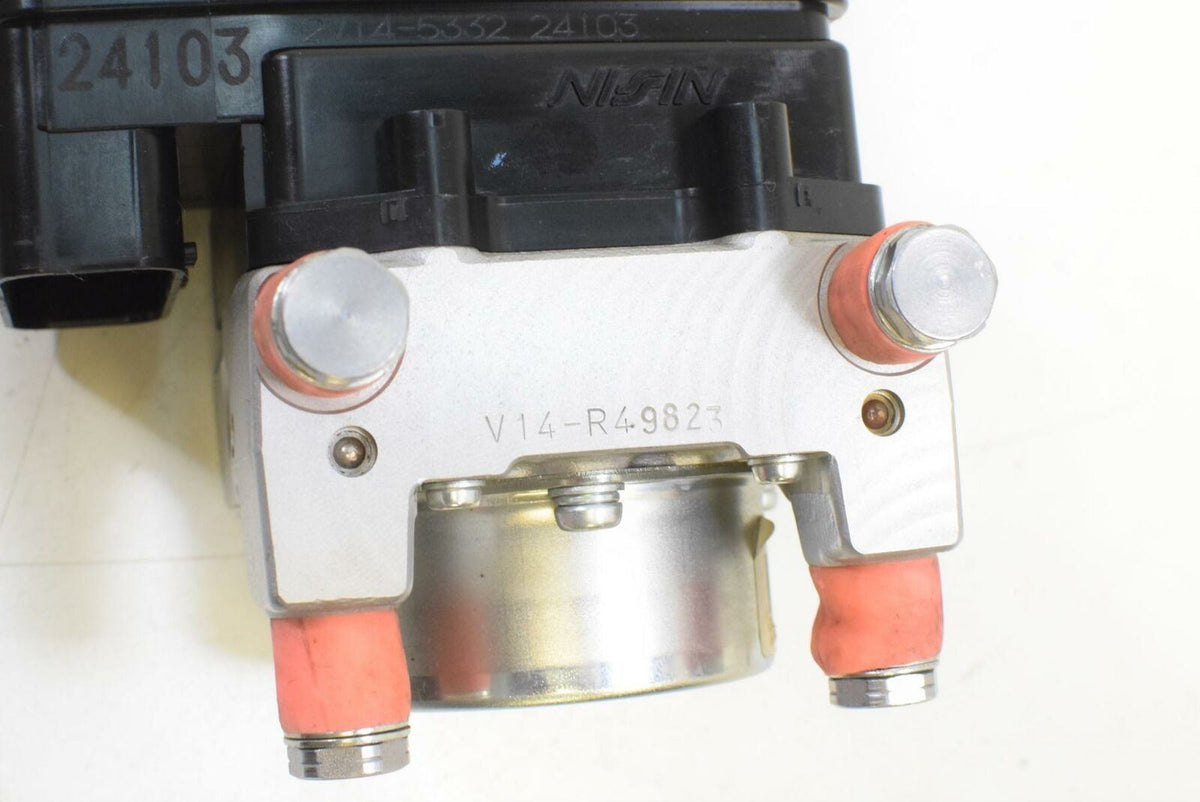 2014 Triumph 1050 Speed Triple ABS Nissin Abs Brake Module Pump T2024104 {{ shop.shopifyCountryName }} - Mototech271
