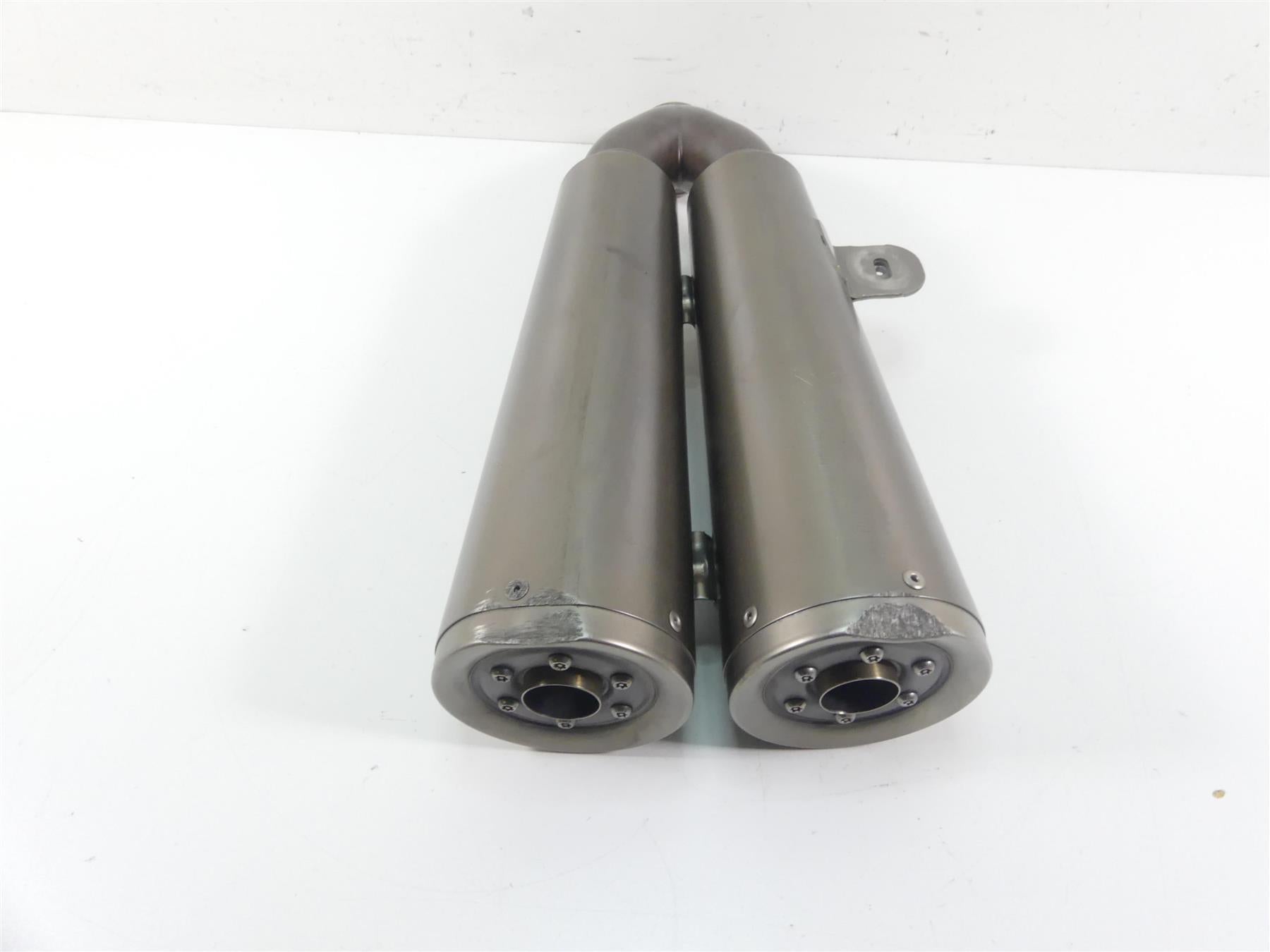 2016 BMW R nineT R9T K21 Oem Akrapovic Exhaust Pipe Muffler Silencer 18518544817 {{ shop.shopifyCountryName }} - Mototech271