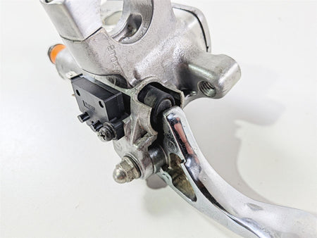 2003 Honda V-Twin VTX1800 C Front Brake Master Cylinder 45510-MZ0-A41 {{ shop.shopifyCountryName }} - Mototech271