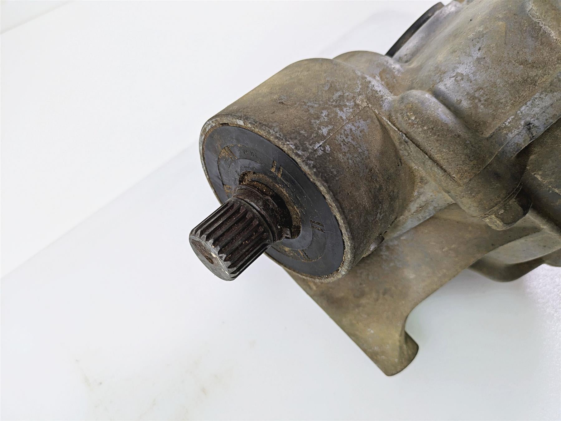 2010 Kawasaki 610 4x4 Mule Front Differential Gear Case Set 13101-0112 {{ shop.shopifyCountryName }} - Mototech271