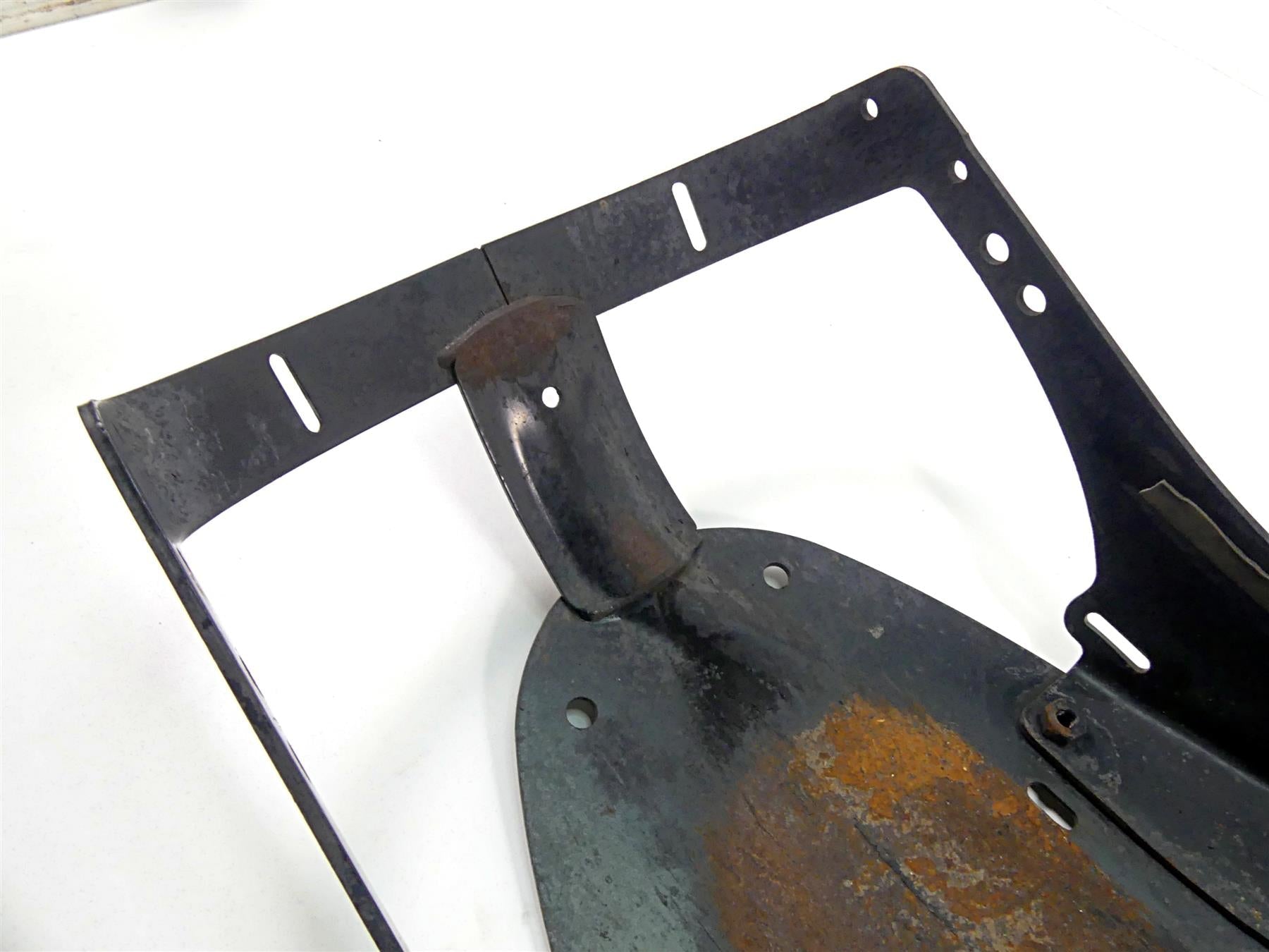 2014 Harley VRSCF Muscle V-Rod Rear Inner Fender Subframe Sub Frame 48527-09 {{ shop.shopifyCountryName }} - Mototech271
