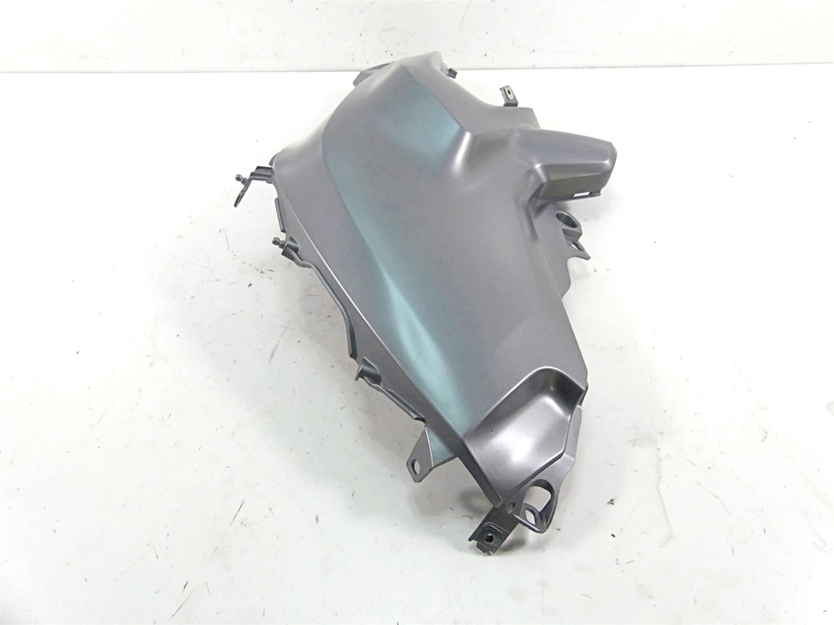 2015 BMW R1200GS GSW K50 Right Tank Side Fairing Cover Cowl 46638533580 {{ shop.shopifyCountryName }} - Mototech271