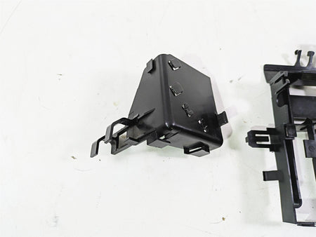 2010 Harley VRSCF Muscle Rod All Electric Plastic Holder In Set 70393-07 {{ shop.shopifyCountryName }} - Mototech271