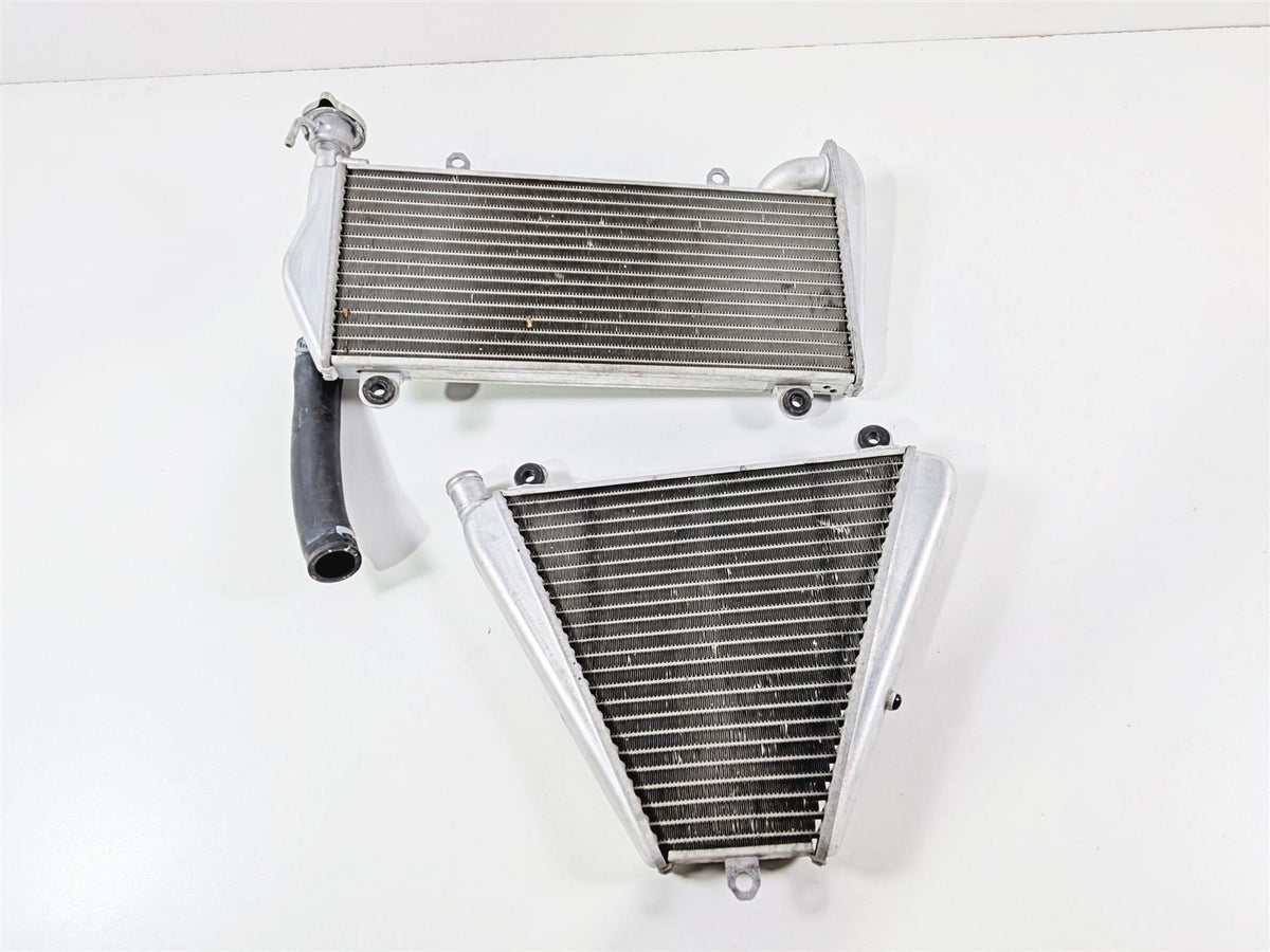 2019 Ducati 959 Panigale Upper & Lower Radiator Set - No Leaks 54841201A {{ shop.shopifyCountryName }} - Mototech271