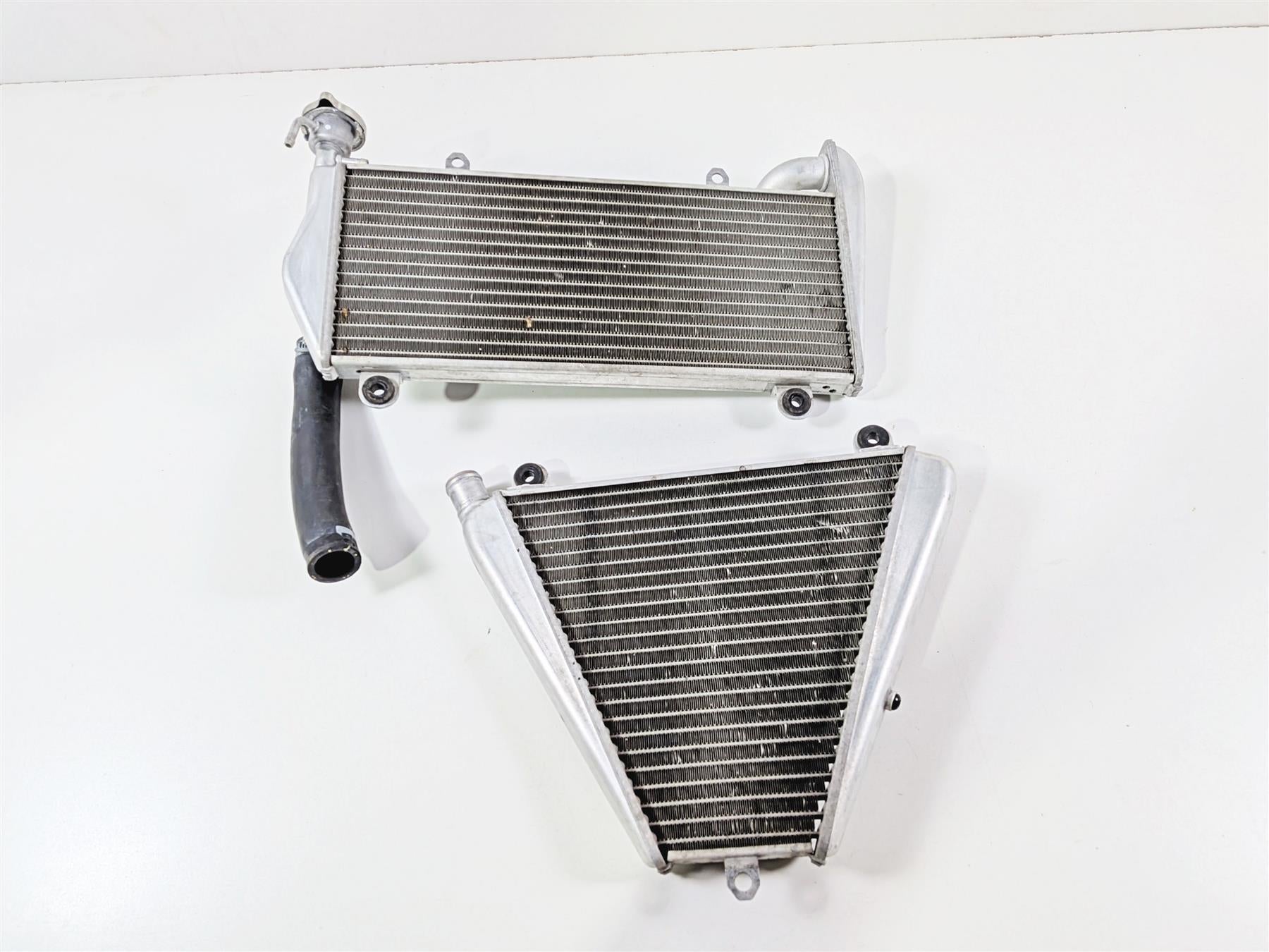 2019 Ducati 959 Panigale Upper & Lower Radiator Set - No Leaks 54841201A {{ shop.shopifyCountryName }} - Mototech271