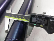 Load image into Gallery viewer, 2003 BMW R1150 GS R21 Straight Showa Front Fork Damper Leg Set 31427661687

