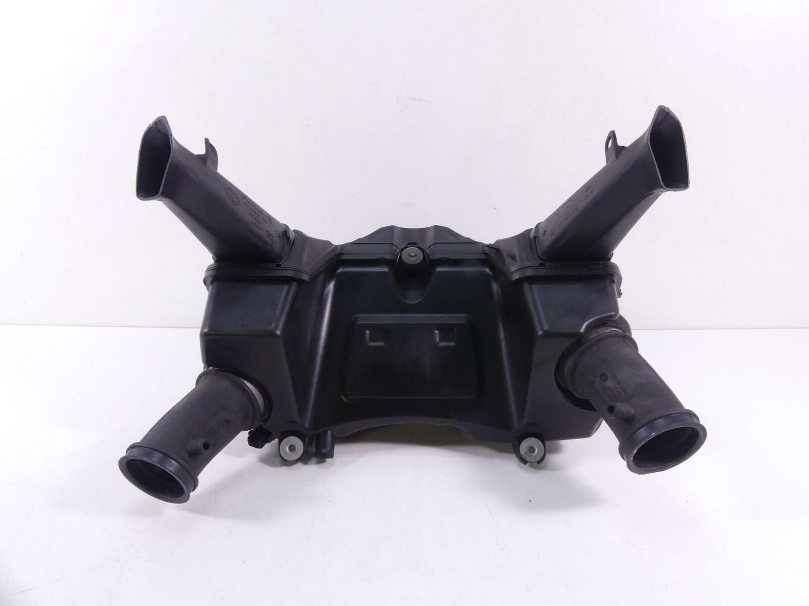 2016 BMW R1200RS K54 Air Box Cleaner Breather & Intake Tubes Rams 13718523907 {{ shop.shopifyCountryName }} - Mototech271