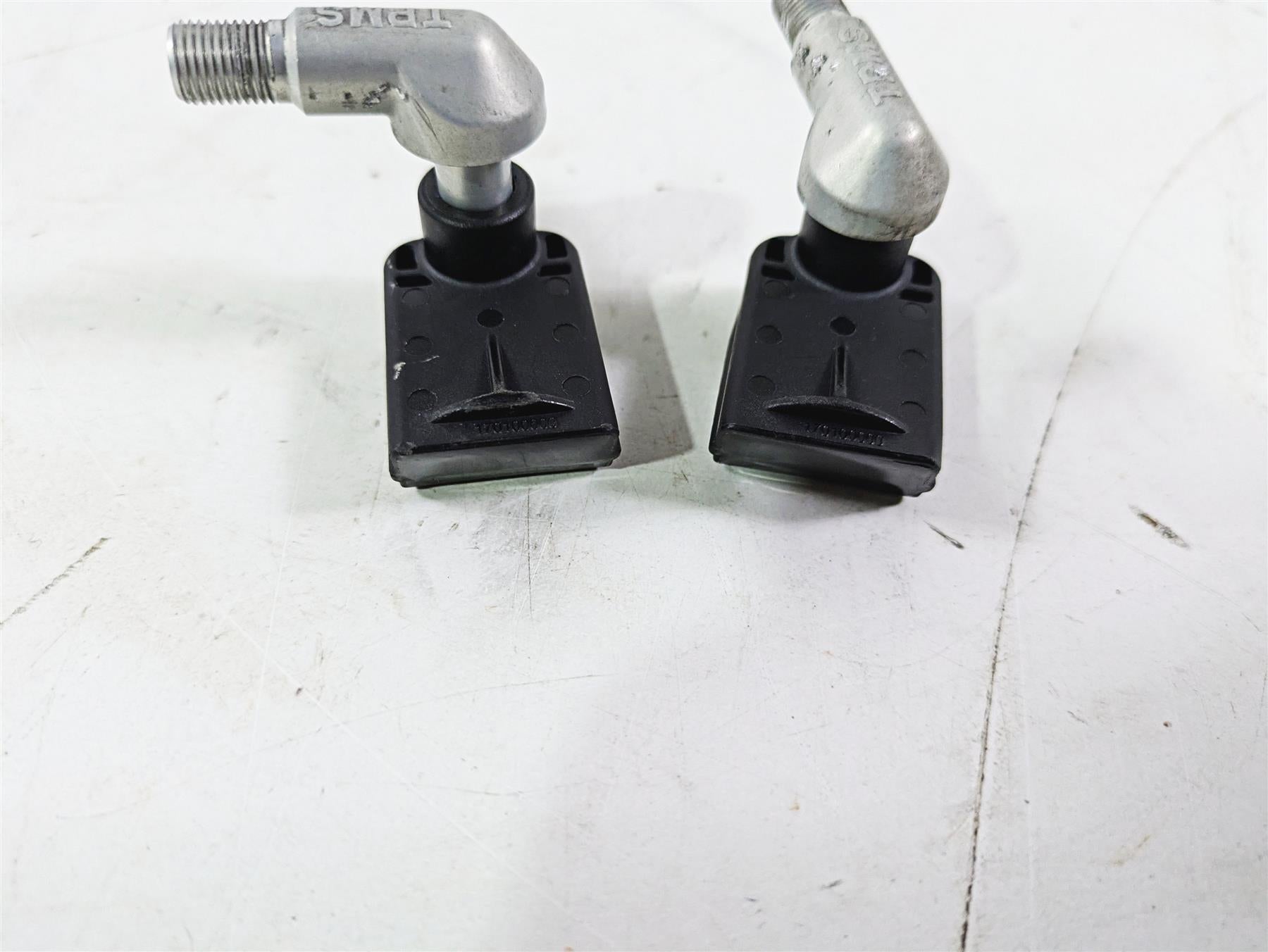 2022 KTM 1290 Super Adventure S Front Rear Tire Pressure Sensor Set 61912033000 {{ shop.shopifyCountryName }} - Mototech271