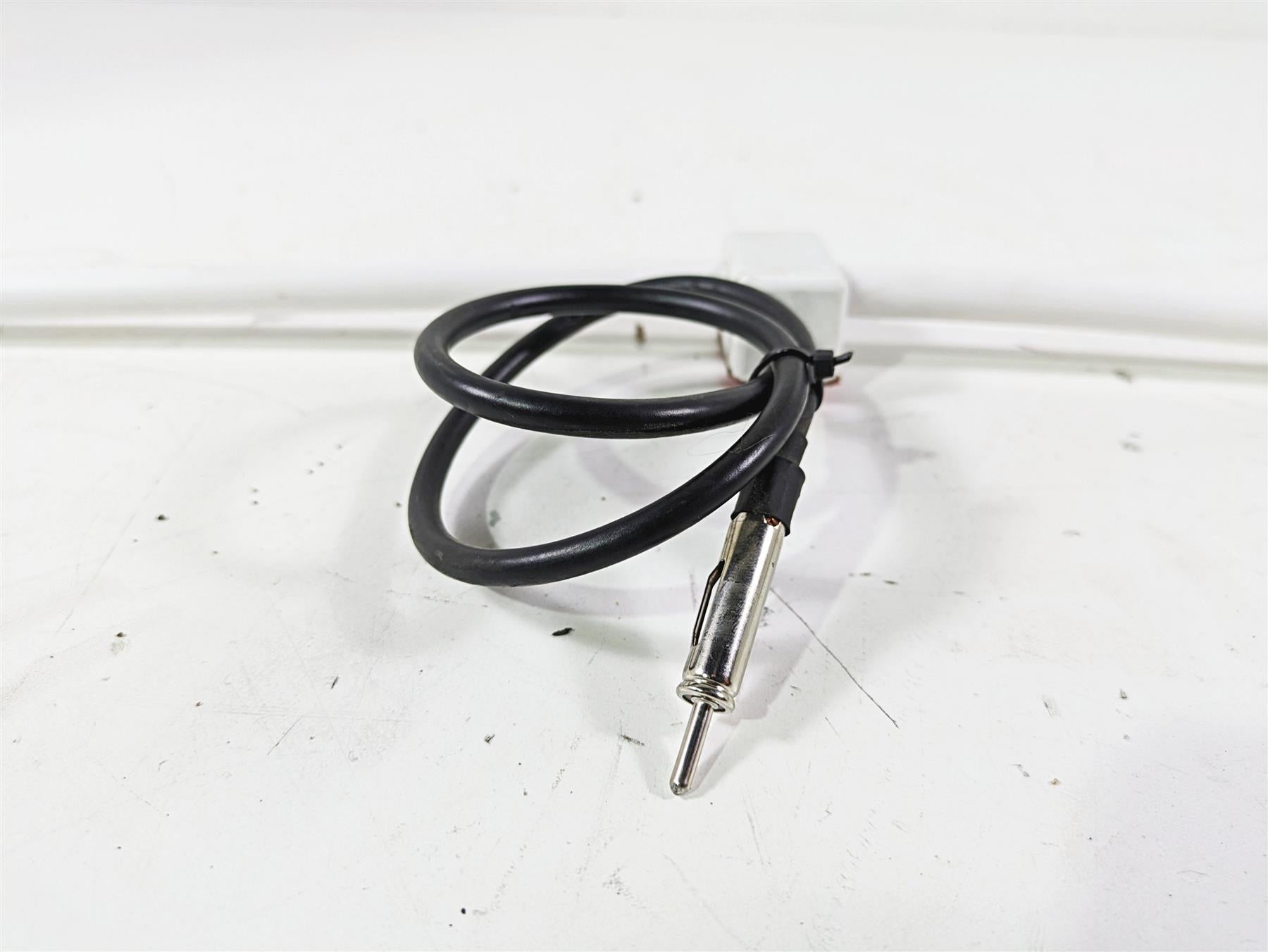 2008 Harley Touring FLHTCU E-Glide 105TH Universal Motorcycle Hidden White Radio Antenna {{ shop.shopifyCountryName }} - Mototech271