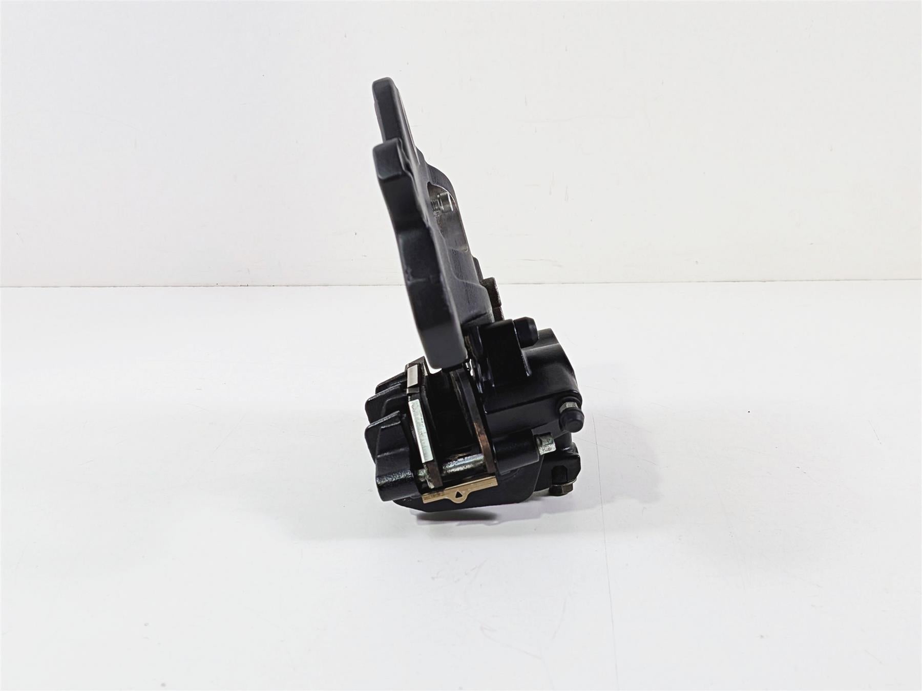 2015 Indian Chieftain Rear Nissin Brake Caliper + Bracket 1912006-Mototech271