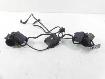 2012 BMW R1200 GS K255 Adventure Throttle Body Bodies & Cables Set 13547705239 {{ shop.shopifyCountryName }} - Mototech271