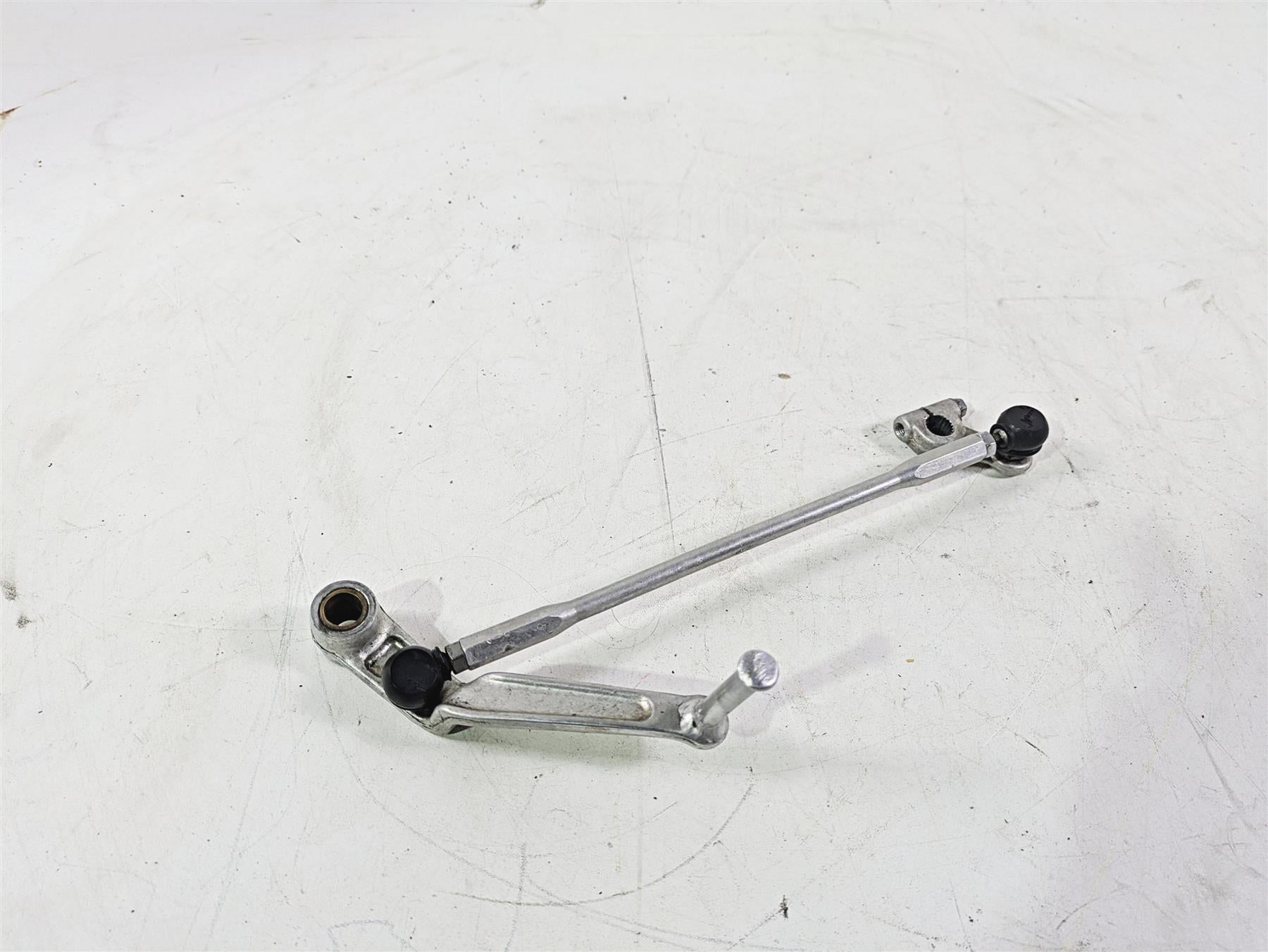 2007 Suzuki GSXR600 Foot Shifter Shift Lever Gear Selector 25600-01H02 {{ shop.shopifyCountryName }} - Mototech271