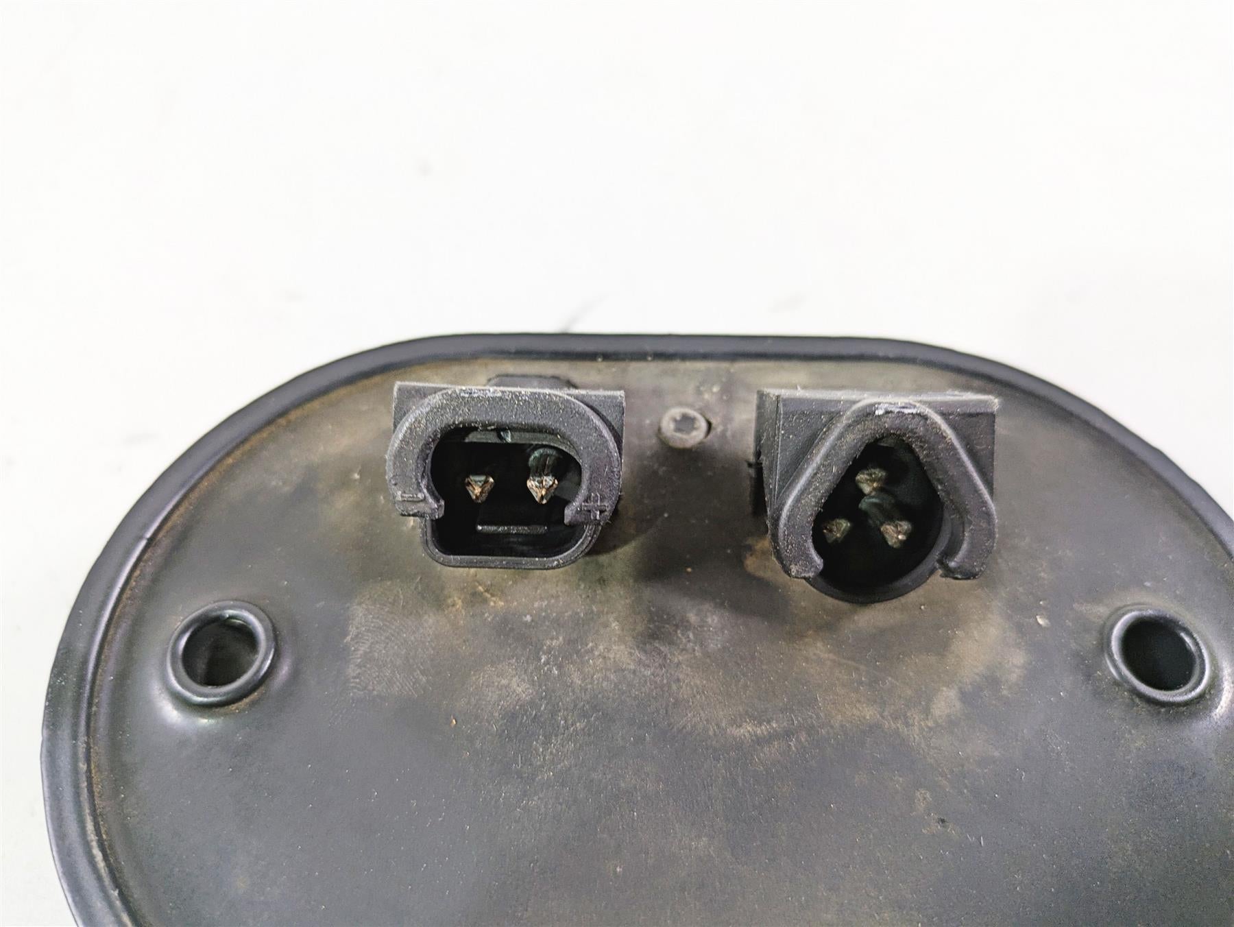 2013 Harley VRSCF Muscle Rod Rectifier Voltage Regulator 74440-08 {{ shop.shopifyCountryName }} - Mototech271
