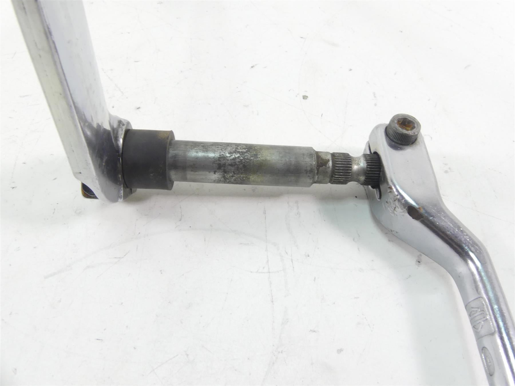 2012 Harley Touring FLHTP Electra Glide Shifter Shift Lever & Rod Set 33895-82E {{ shop.shopifyCountryName }} - Mototech271