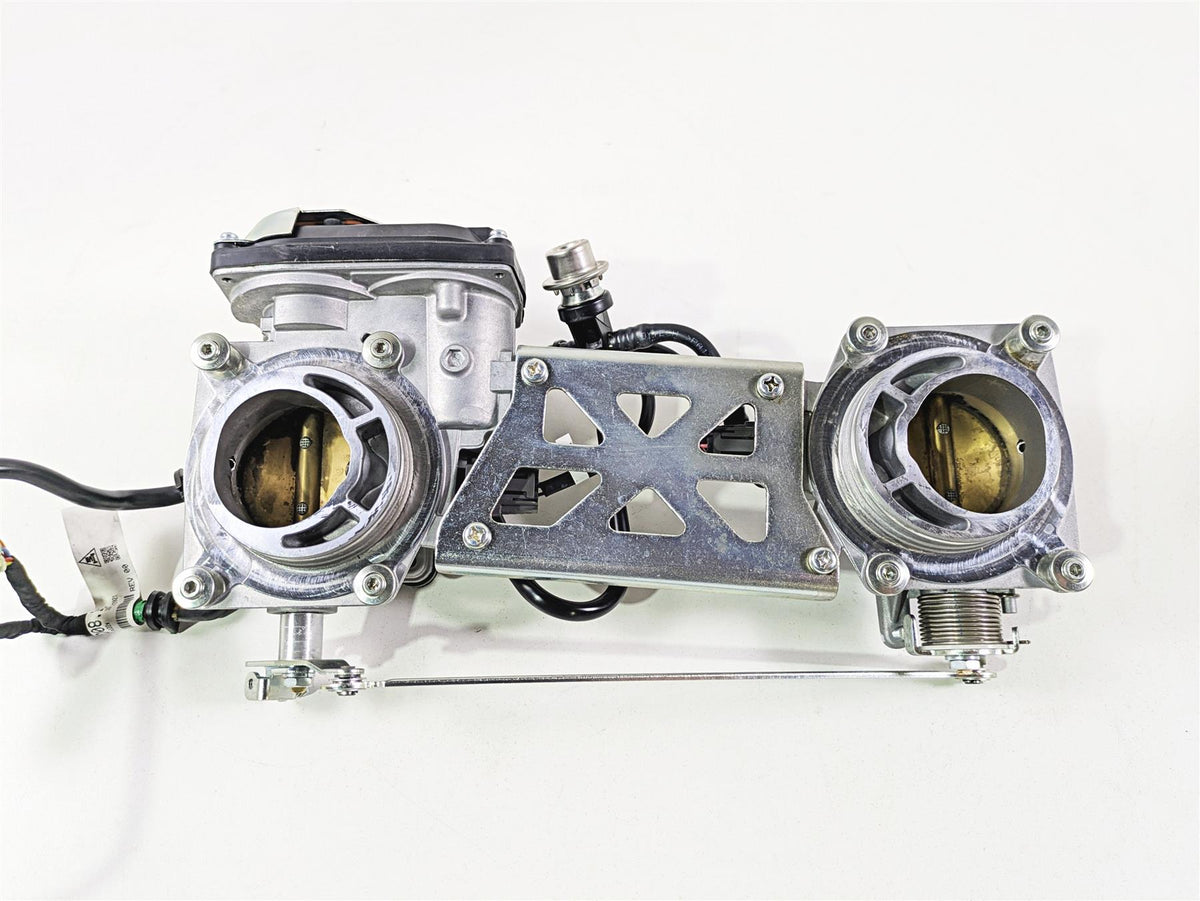 2022 Ducati Hypermotard 950 Mikuni Throttle Fuel Injection Body 4K 28240932A {{ shop.shopifyCountryName }} - Mototech271