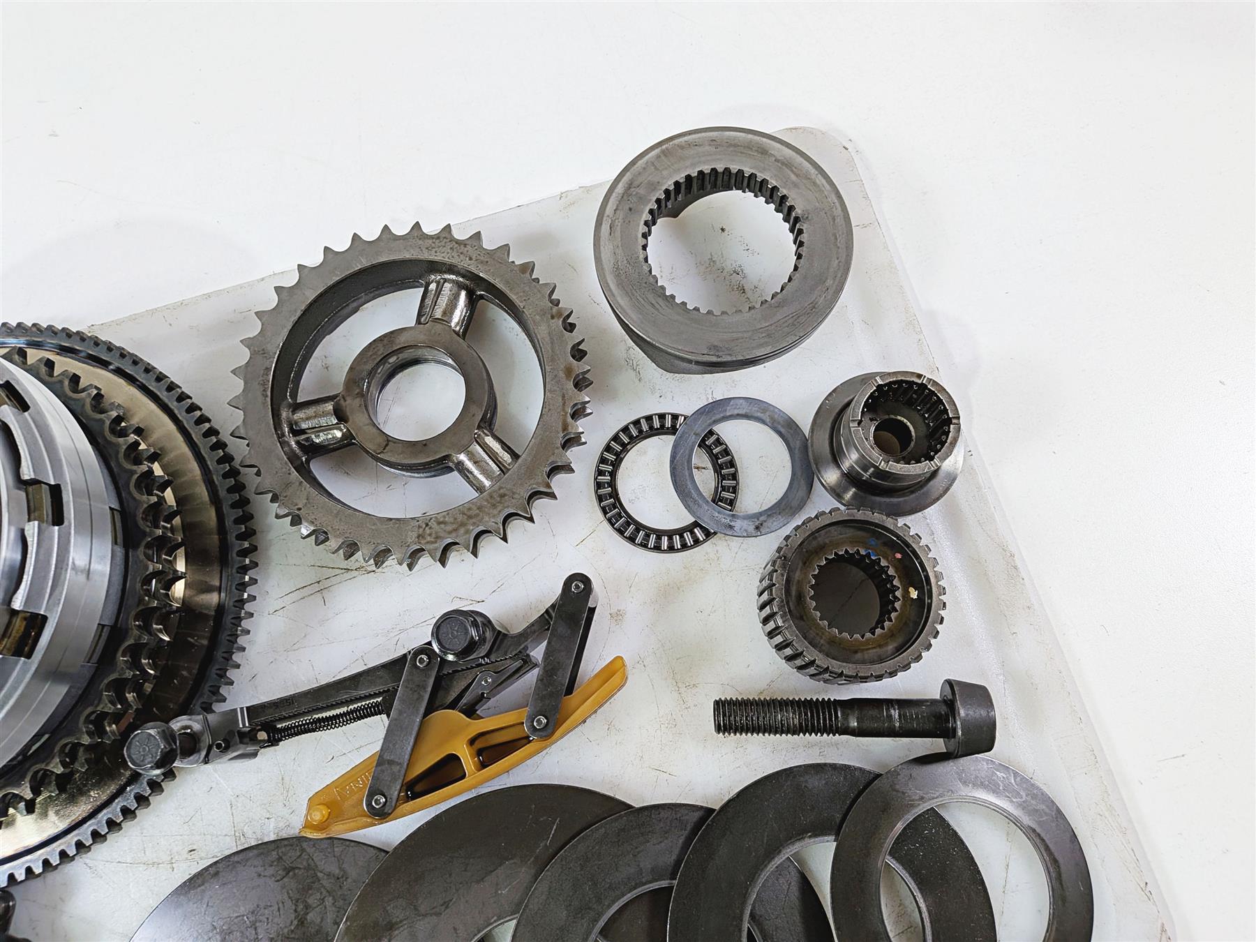 2016 Harley Touring FLHX Street Glide Primary Drive Clutch Kit 37000072 {{ shop.shopifyCountryName }} - Mototech271