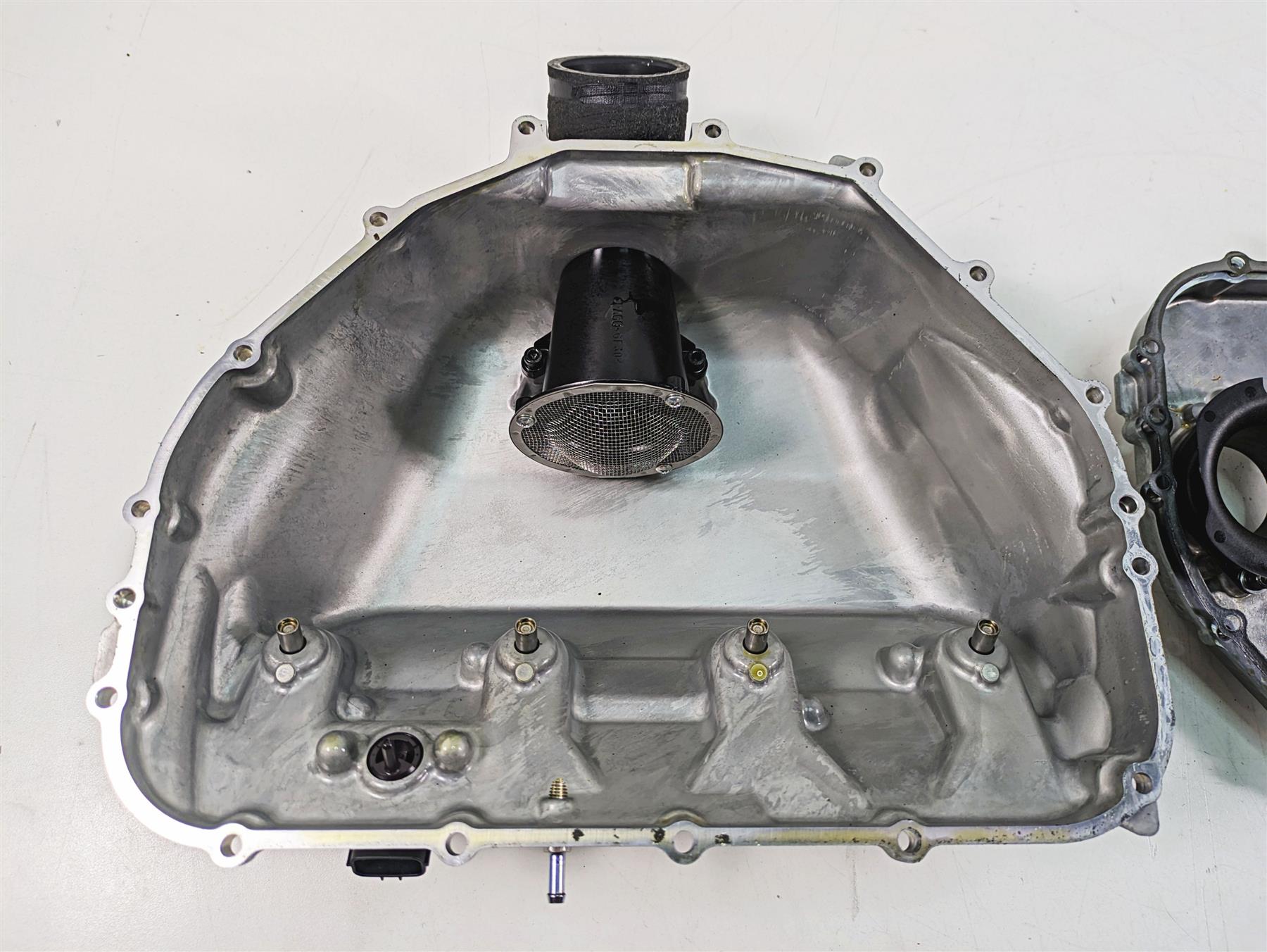 2018 Kawasaki ZX1002 Ninja H2 SX Air Box Chamber Intake Injector 12026-0018 {{ shop.shopifyCountryName }} - Mototech271