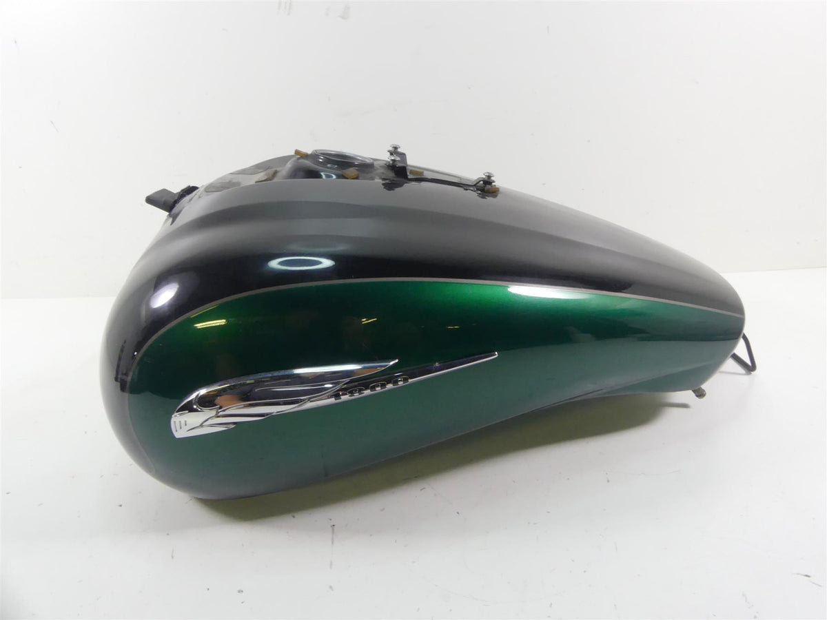 2005 Honda V-Twin VTX1800 S3 Fuel Gas Petrol Tank -Read 17520-MCV-600 {{ shop.shopifyCountryName }} - Mototech271