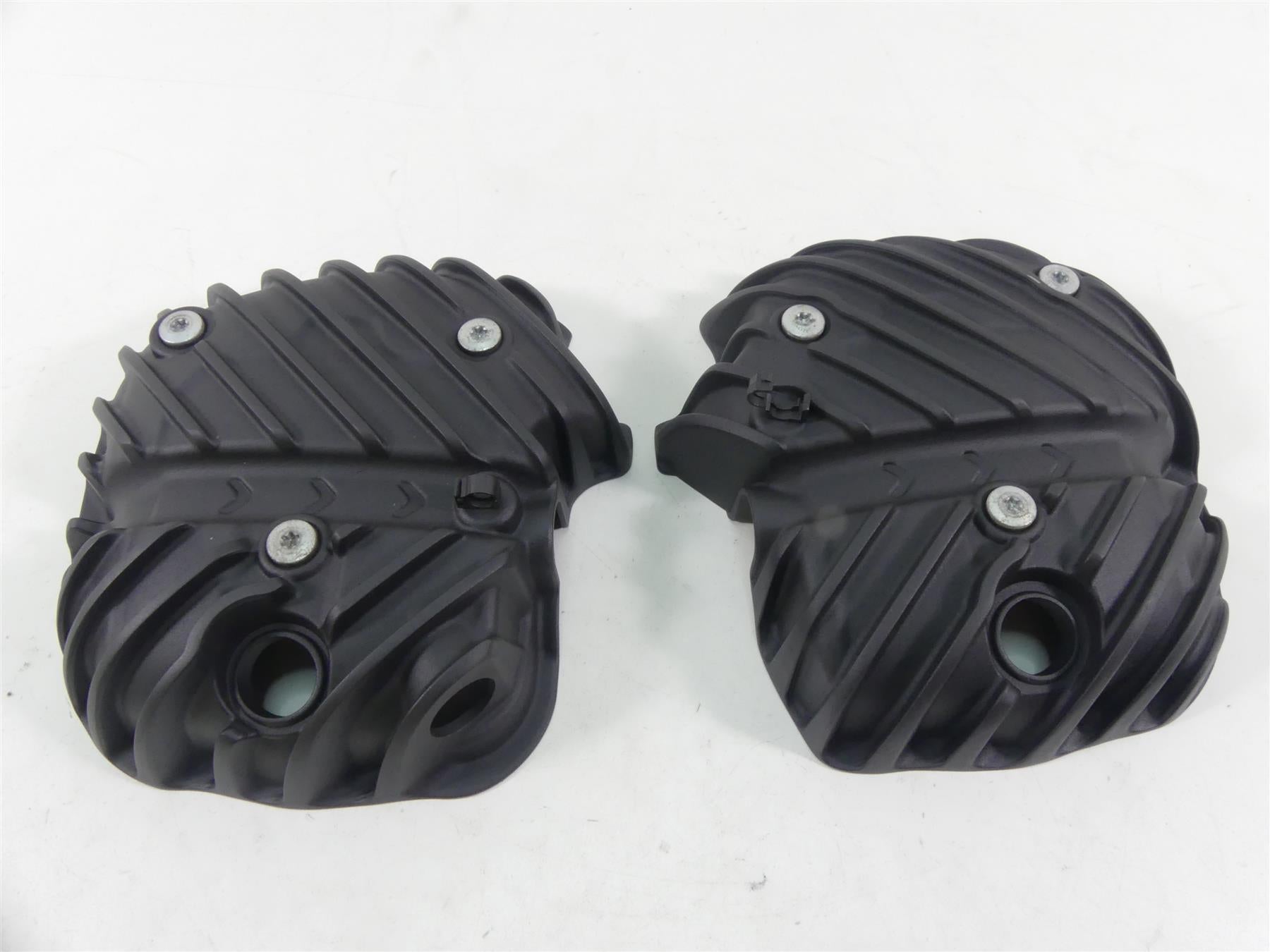 2016 Indian Chieftain Dark Horse Engine Cylinder Valve Rocker Cover Set 5632812 | Mototech271