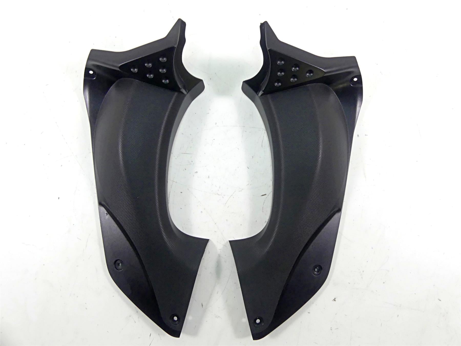 2010 Kawasaki ZX1400 ZX14 R Ninja Inner Intake Cover Fairing Set 55028-0061 {{ shop.shopifyCountryName }} - Mototech271