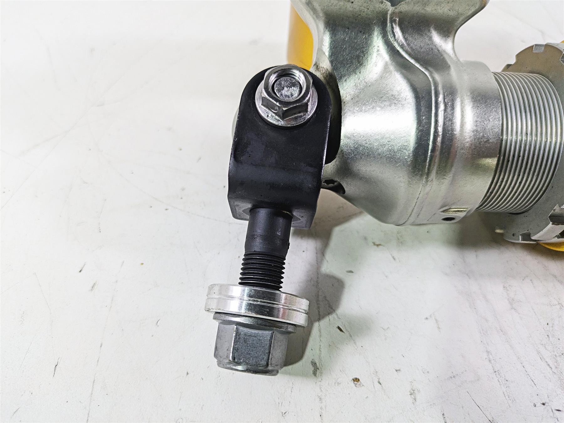 2020 Triumph Daytona 765 Moto2 Ohlins TTX Rear Suspension Shock Damper T2053603 {{ shop.shopifyCountryName }} - Mototech271